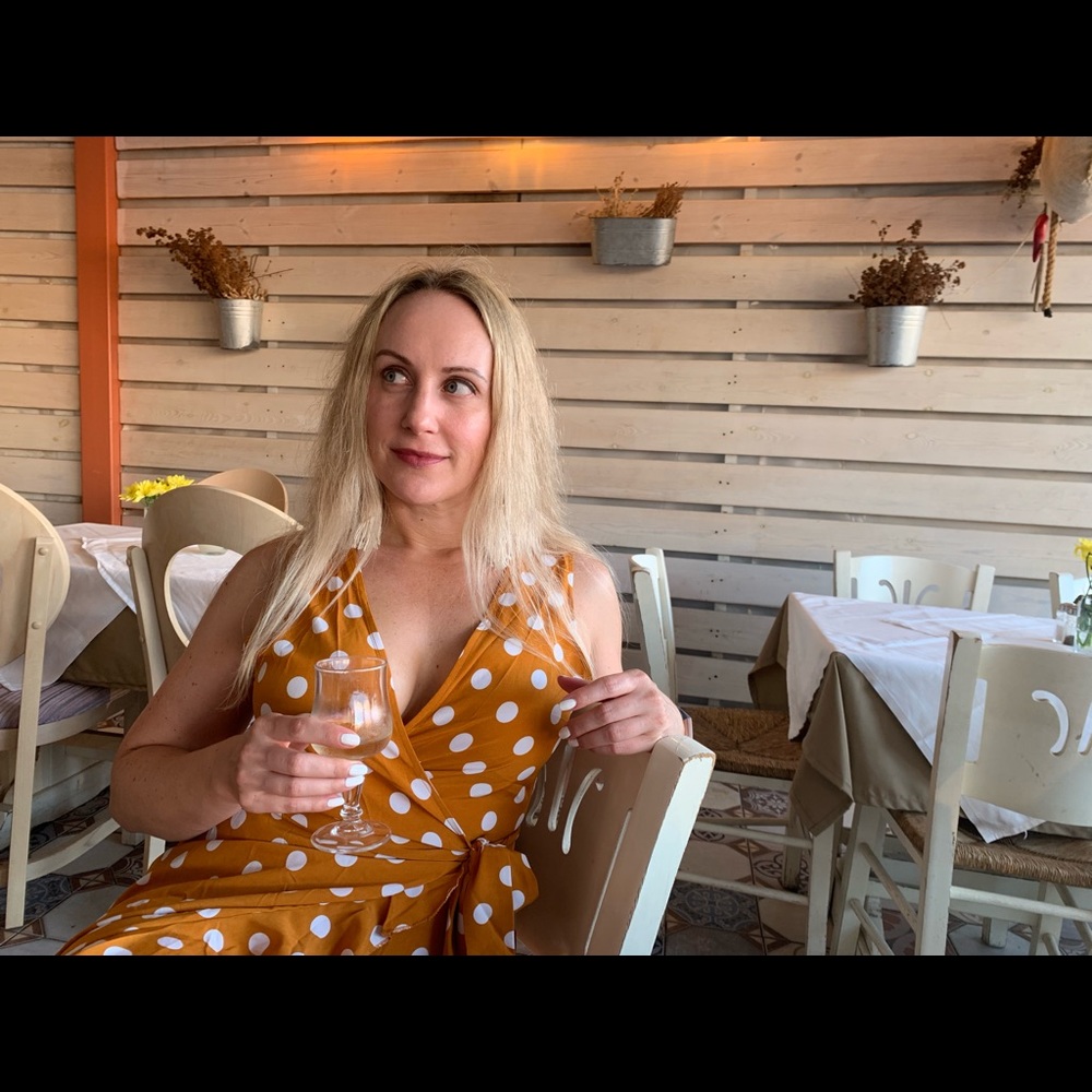 Meet your Posher, Kelli